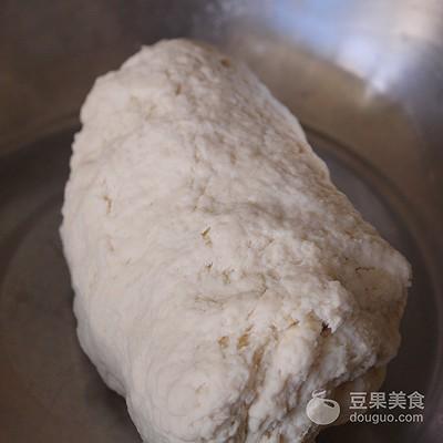 自制凉皮的做法，家庭自制凉皮做法（自制手工凉皮的做法）
