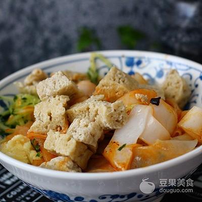 自制凉皮的做法，家庭自制凉皮做法（自制手工凉皮的做法）