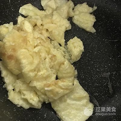鸡蛋面汤怎么做，番茄鸡蛋汤面的做法