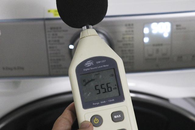 三星洗衣机功能图标，三星的洗衣机怎么样（三星新品智慕多维双驱洗衣机评测）