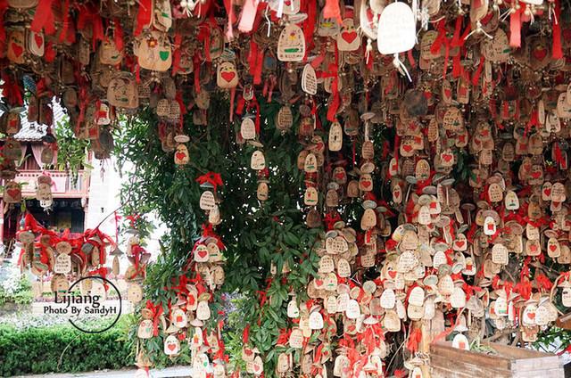 去丽江古城要多少钱，丽江旅游得多少费用（去丽江玩需要花多少钱）