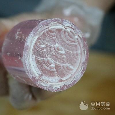 流心月饼的做法，流心月饼做法（流心月饼不可错过）