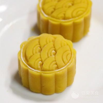 流心月饼的做法，流心月饼做法（流心月饼不可错过）