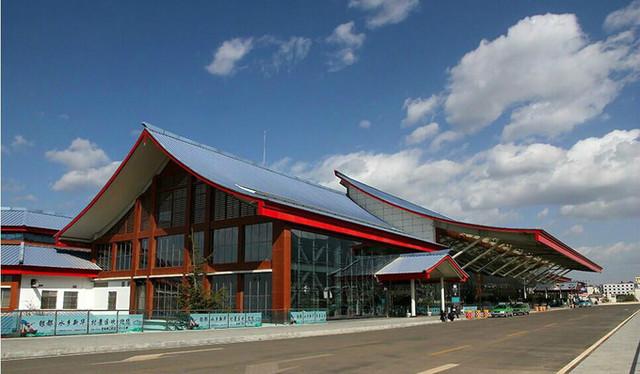 去丽江古城要多少钱，丽江旅游得多少费用（去丽江玩需要花多少钱）