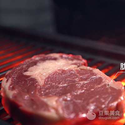 烤牛排的做法，牛排的制作方法和步骤（澳洲原汁烤牛排的做法）