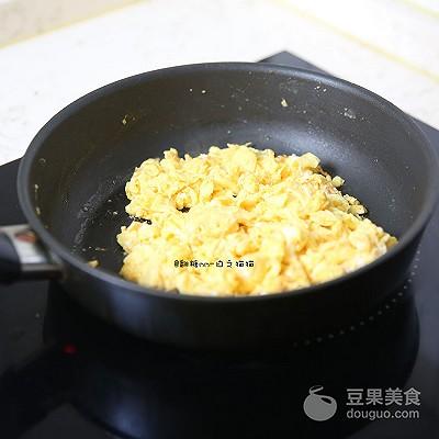 星洲哪家炒米粉好吃，星洲炒米粉——黄上出品必属精品