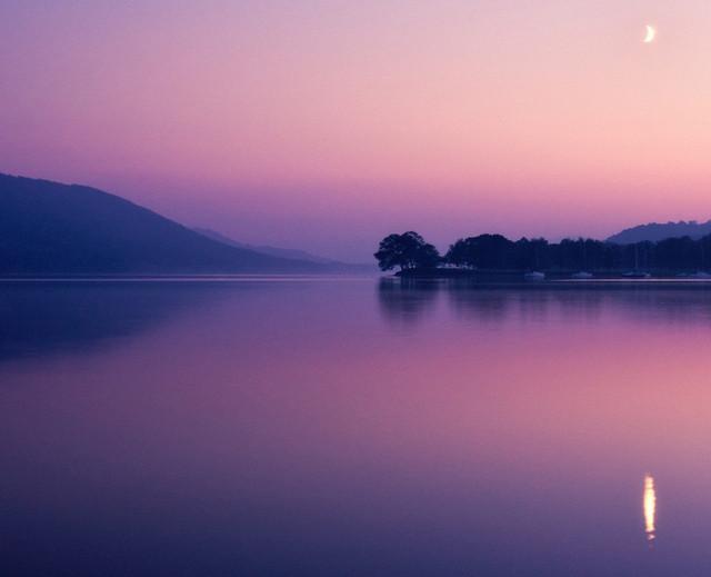 杭州西湖十景是哪十景，西湖十景是哪十景（领略杭州风光之精华）