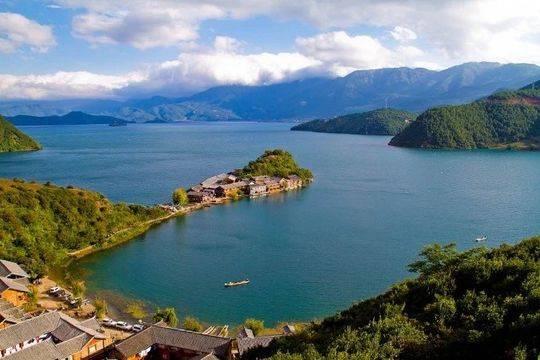 瀘沽湖要門票嗎,麗江瀘沽湖(10月1日起瀘沽湖景區門票從100元降至70元