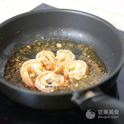 星洲哪家炒米粉好吃，星洲炒米粉——黄上出品必属精品