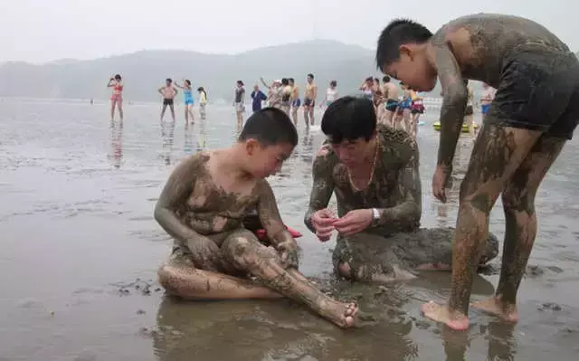 形容惊喜的成语，形容意外惊喜四字成语（这些只有益阳人才听得懂的成语）