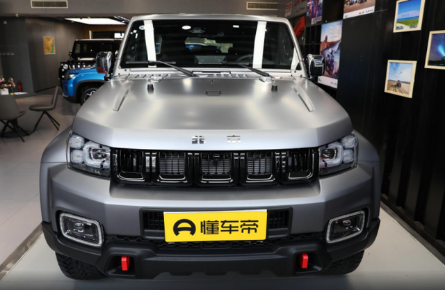 北京吉普多少钱，北京吉普bj40多少钱（兼具家用性和越野性）