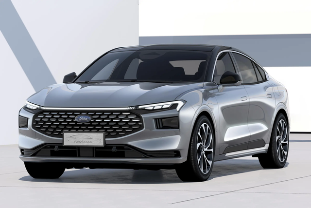 第三代福特蒙迪欧，我想知道福特蒙迪欧和蒙迪欧-致胜有什么区别么（聊聊20万不到的B级车蒙迪欧）