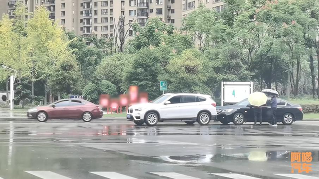 车被撞了只赔修车费吗，车被撞了只赔修车费吗不陪怎么办（车子被人撞了可以不要他赔）