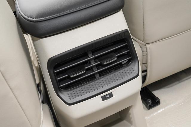 自动大灯和近光灯有什么区别，自动大灯与近光灯的区别（建议上班族开新能源汽车）