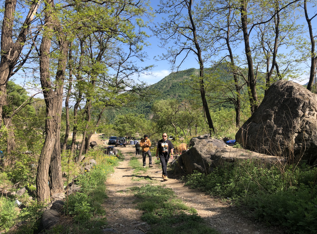 长城在北京哪个位置，长城在北京的位置（推荐一条不出京的越野线路）