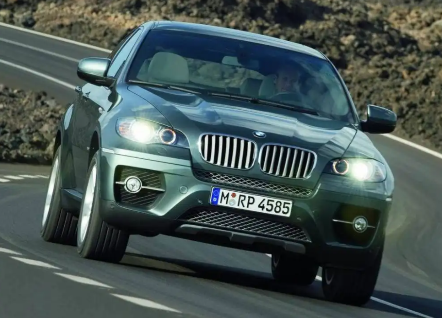 英菲尼迪最低多少钱，英菲尼迪QX502020款自动挡最低价格是多少钱（月销量却仅600台）