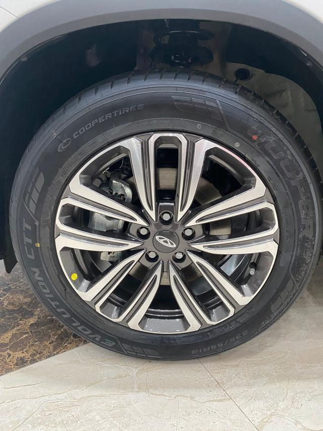 胎压多少正常，五菱宏光胎压多少正常（胎压多少是正常范围）