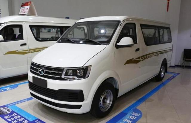 金龙大海狮上什么牌，金龙大海狮9座（厦门金龙“大MPV”上新）
