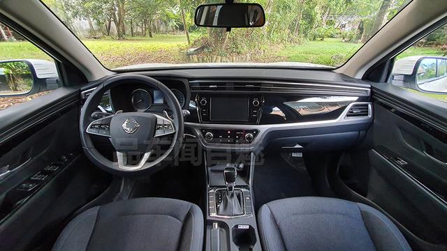 双龙柯兰多怎么样，双龙柯兰多有什么缺点（全新一代双龙柯兰多实拍）