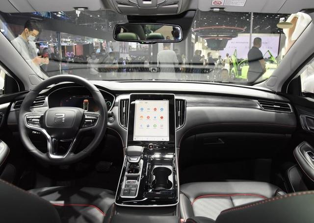 R是什么汽车，R是什么汽车品牌（R品牌更新后的飞凡汽车）