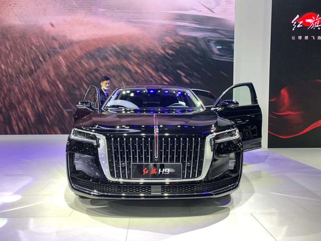 40万左右的车，适合女生开的40万左右的车（这些中大型轿车性价比出众）