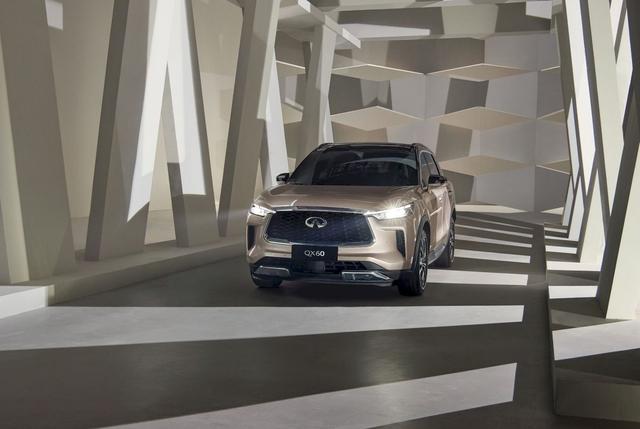 英菲尼迪最低多少钱，英菲尼迪QX502.0T落地多少钱（英菲尼迪QX60卖得还贵吗）