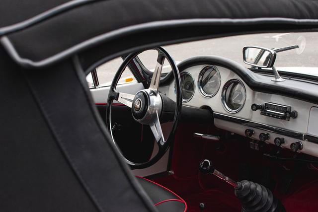 阿尔法罗密欧朱丽叶，阿尔法罗密欧朱丽叶百公里加速几秒（阿尔法罗密欧朱丽叶Spider1600）