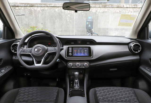 日产劲客和柯米克对比是什么，日产劲客和斯柯达柯米克质量哪个好（这8款“平民”SUV）