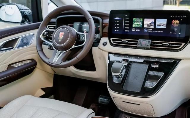 为什么大家都不选择红旗汽车,为什么国人不买红旗车(为何国人偏爱红旗) 为什么大家都不选择红旗汽车,为什么国人不买红旗车(为何国人偏爱红旗)