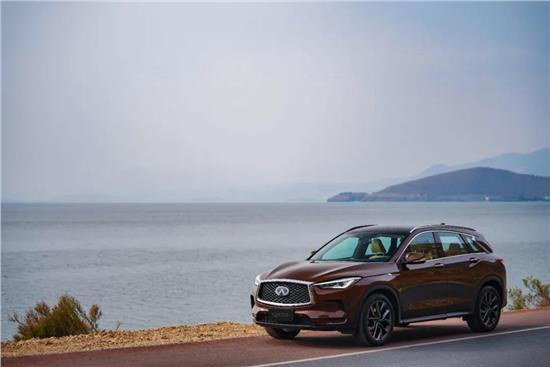 英菲尼迪新款qx50实拍曝光，2022款英菲尼迪QX50携两驱与四驱共8款