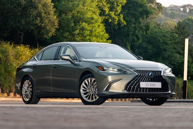 最省油的车排行榜第一名，十大最省油的车排行榜（4款30万级豪华轿车油耗排行）