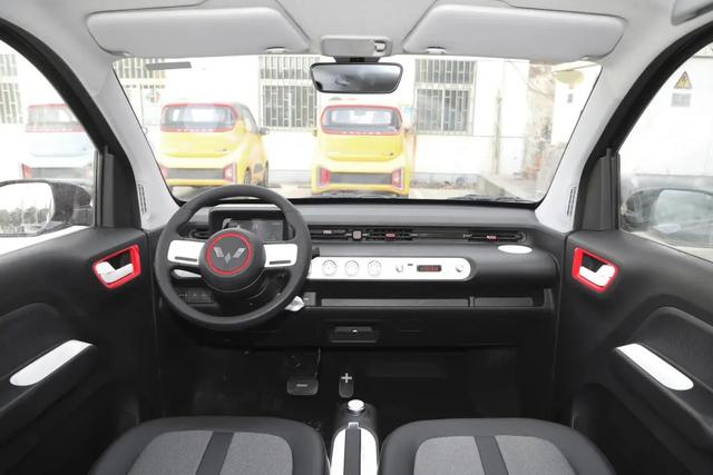 rgb000是什么颜色（五菱宏光MINI）