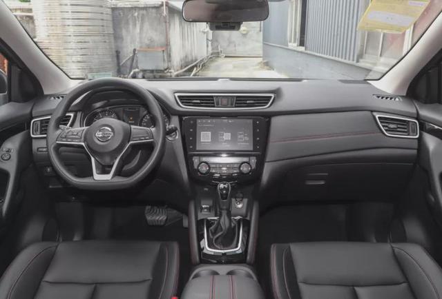 逍客两个ac怎么使用，逍客两个ac都用打开吗（北京现代ix35对比日产逍客）