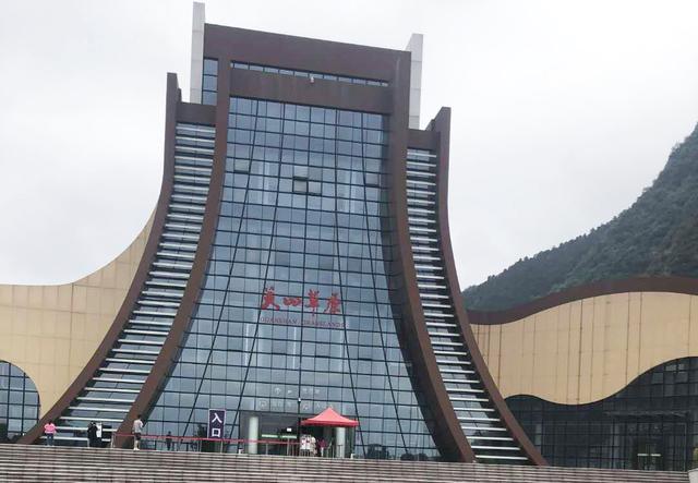 关山牧场门票多少钱，关山牧场旅游攻略（关山草原一日游）