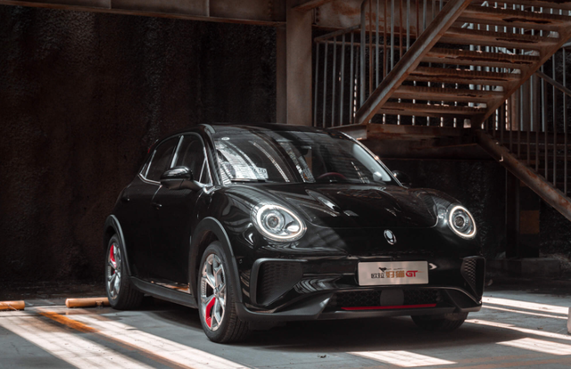 女士开什么车好，适合女士开的车有哪些（盘点适合女性的高颜值座驾）