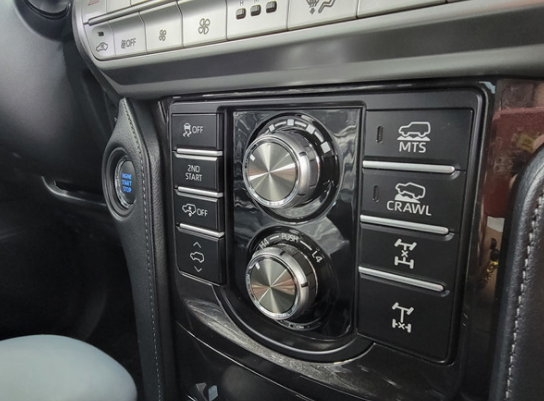 国六普拉多最新消息，普拉多国六上市时间是什么时候（新款国六普拉多亮相天津）