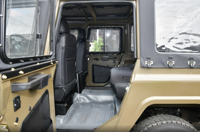 国产越野车报价，国产越野车报价及图片 2021新款越野车报价（212：拥有可拆卸车顶）