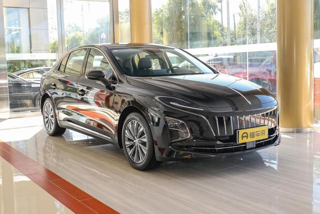 电控系统的三大组成，电控系统有什么组成（红旗E-QM5三电系统解读）