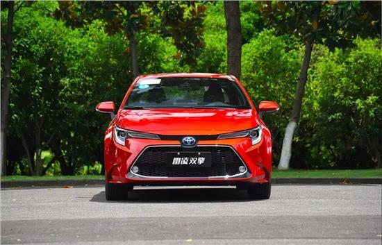 21款雷凌和21款卡罗拉怎么选，21款卡罗拉和雷凌双擎哪个好（卡罗拉和雷凌应该如何选）