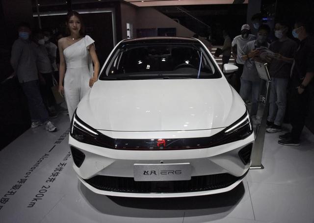 R是什么汽车，R是什么汽车品牌（R品牌更新后的飞凡汽车）