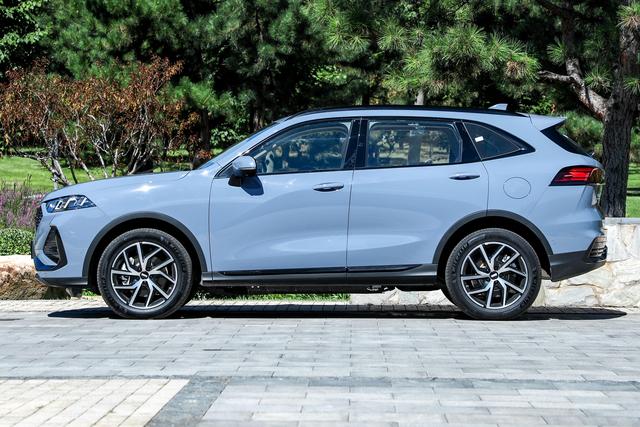 续航1000公里电动汽车有哪些，续航1000公里的电动汽车（号称“0焦虑”的拿铁DHT-PHEV）