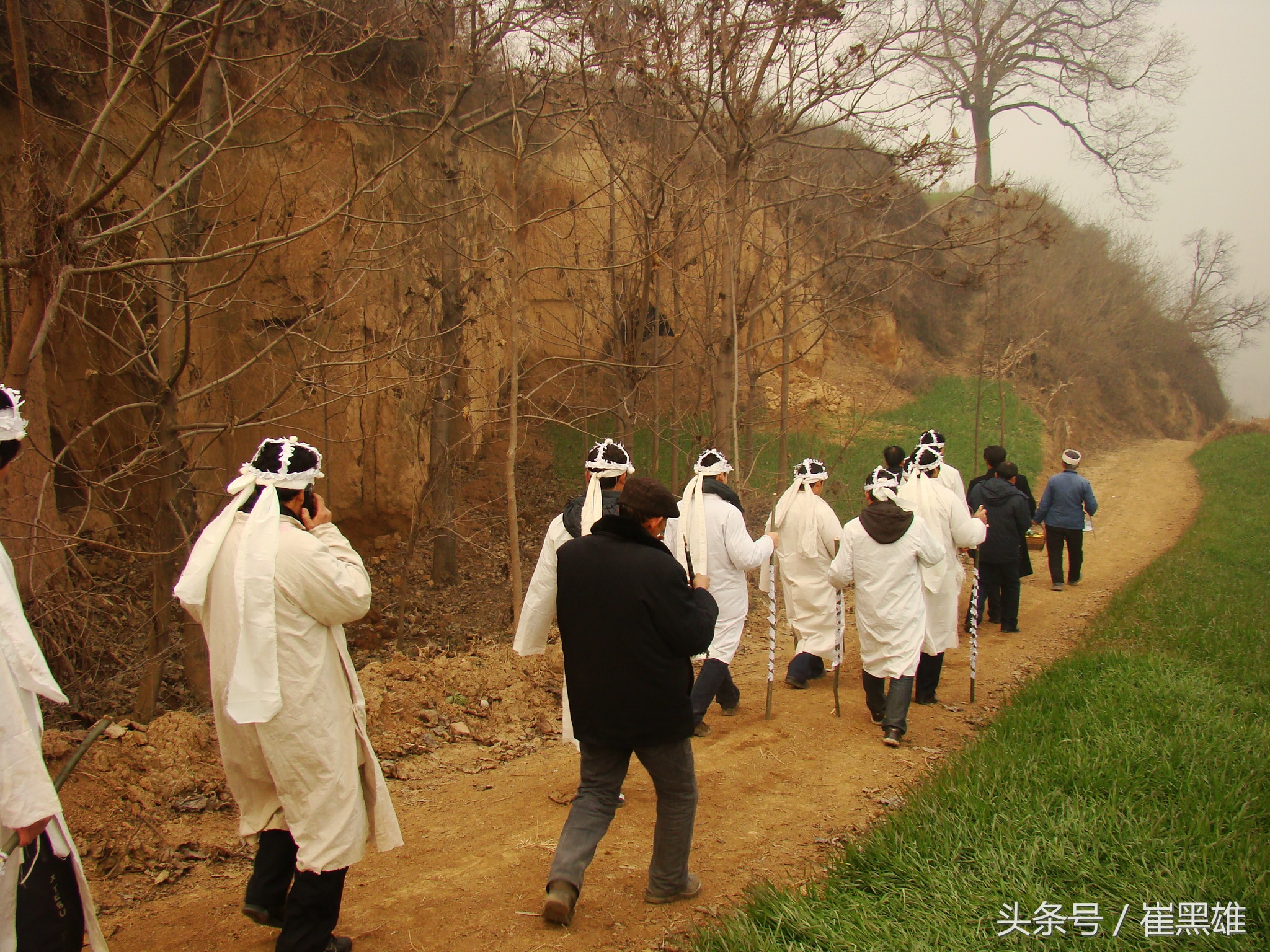 陕西农村传统安葬礼仪，告慰先去者，激励世人好好做人