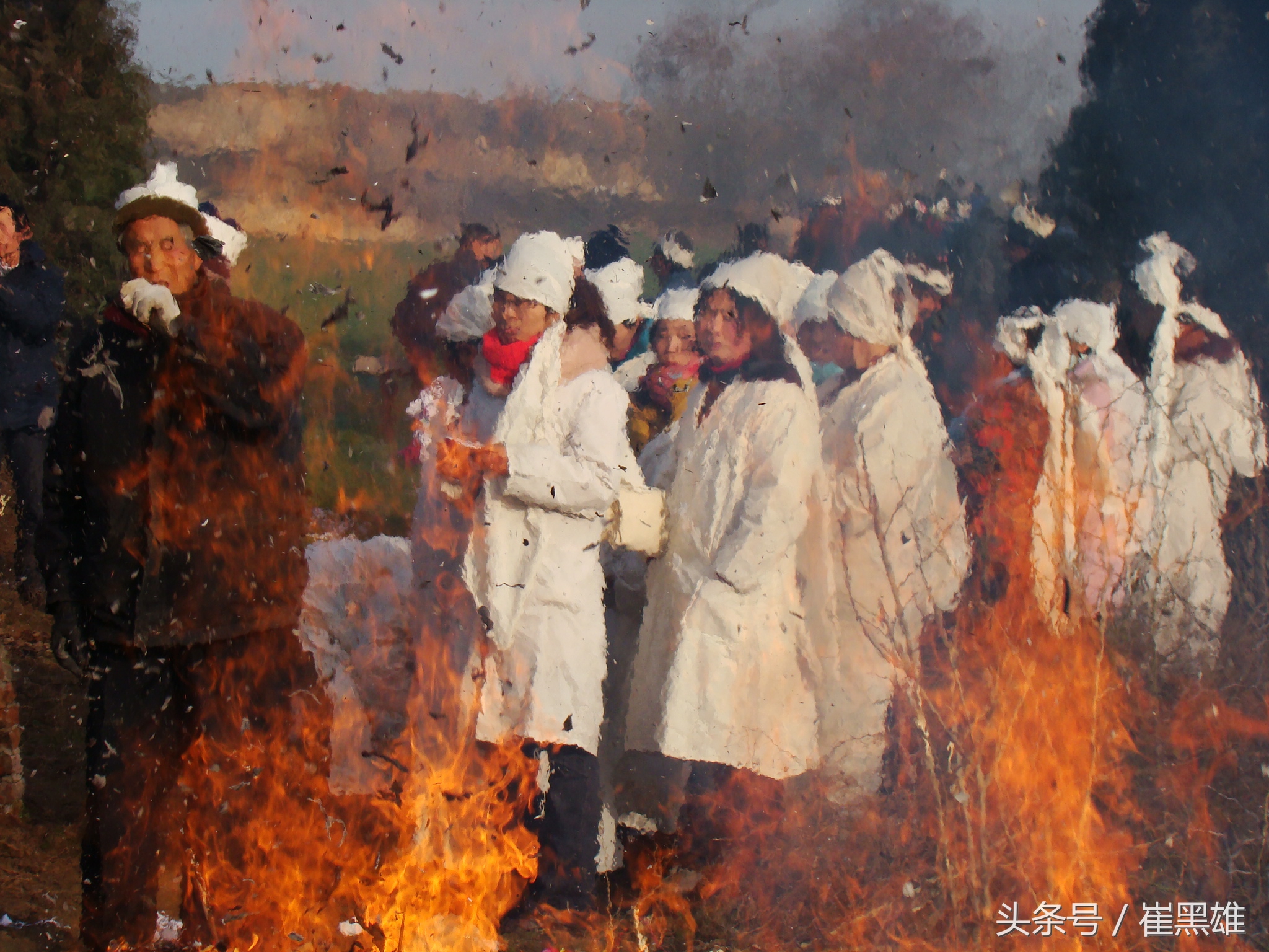 陕西农村传统安葬礼仪，告慰先去者，激励世人好好做人