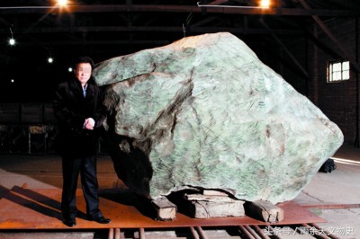 翡翠原石定制头像(世界上最大5件翡翠原石都在此，第2刚在缅甸发现，价值无法估算)