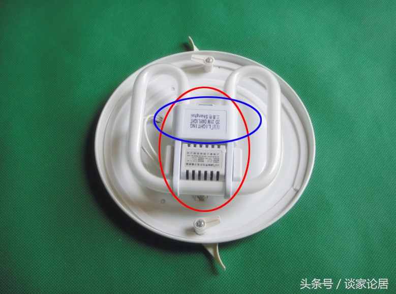 换灯泡需要关电闸吗（几种常用的电灯泡更换方法）