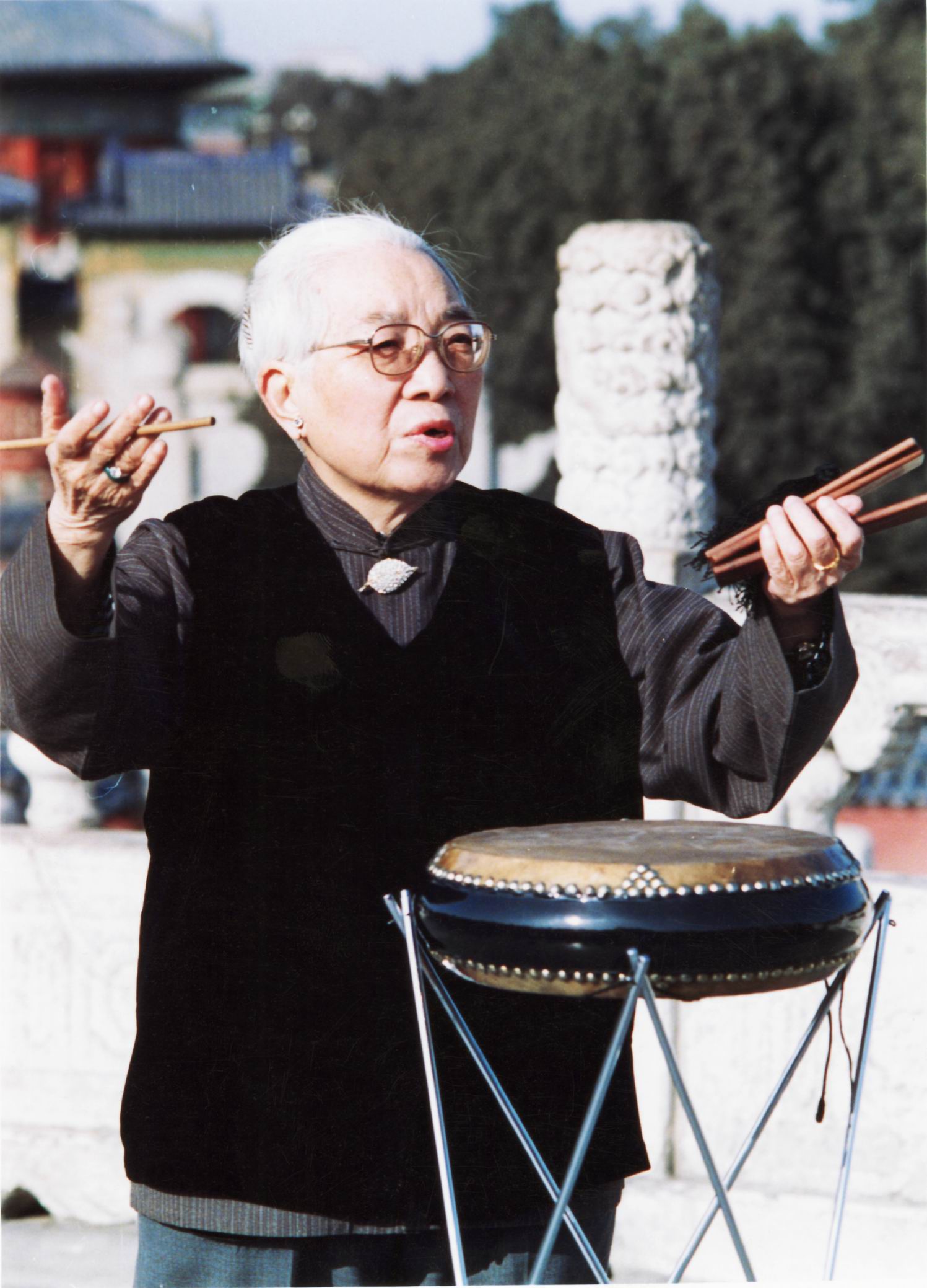 正职原来是糕点厨师(上到奶油慕斯下至煎饼馃子无一不爱,骆玉笙大鼓唱