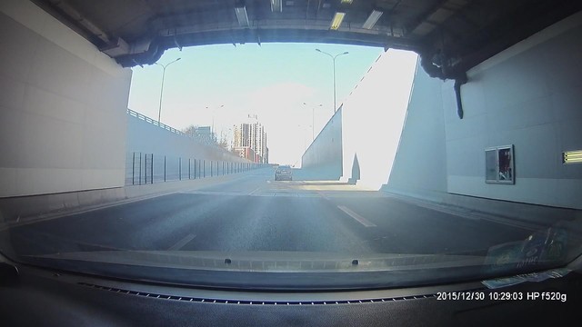 高清拍摄靠吹牛？19款记录仪横评路测篇
