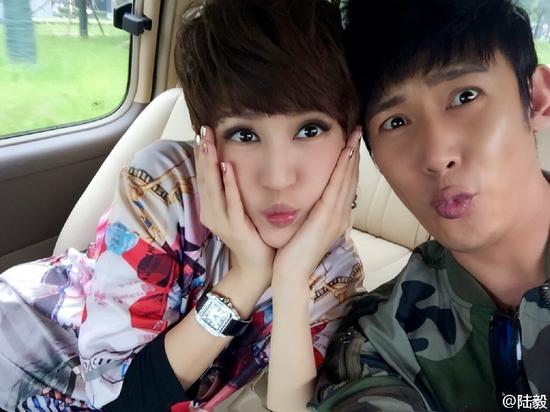 陆毅鲍蕾：从校服到婚纱，最美的爱情也不过如此