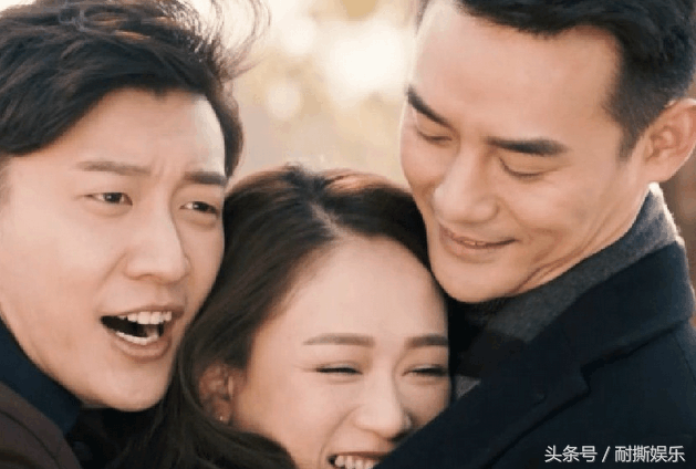 12月陈乔恩开启霸屏模式：还没跟王凯撒完糖，就跟靳东下墓倒斗