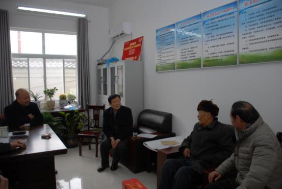 陕西省台办领导走访慰问在陕定居台胞